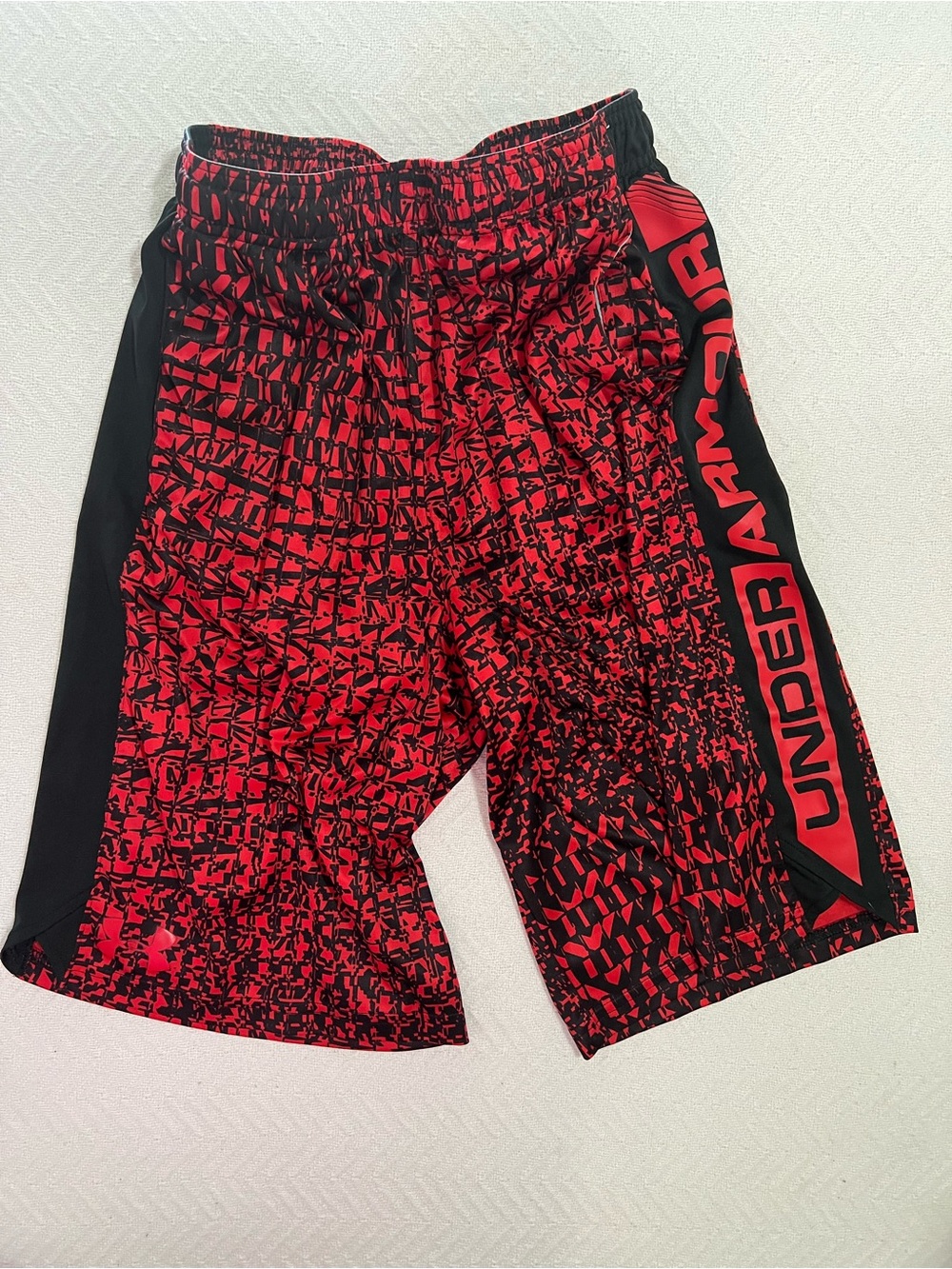 Under Armour Red and Black Athletic Shorts with Side Logo, pockets YL